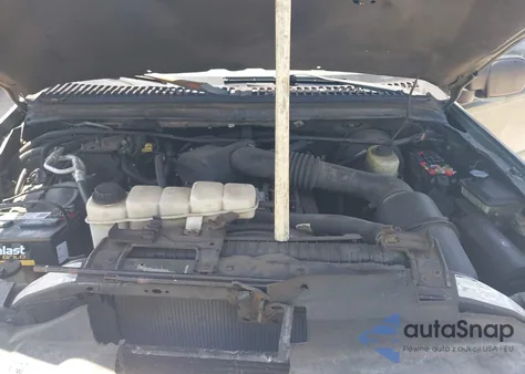 2001 Ford Excursion Limited from USA, damaged, VIN 1FMNU42S71EA08659